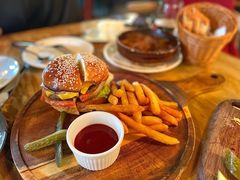-羽深肉铺 Steak & Wine