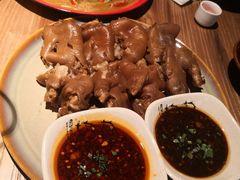 熏猪手-先启半步颠小酒馆(白麓里店)