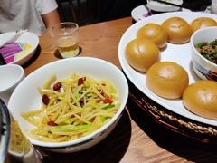 酸辣土豆丝-辣得叫湘菜(四明店)