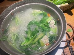 -吃饭皇帝大土家民族菜(正大广场店)