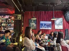 -东岸Cafe 爵士俱乐部