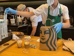 -星巴克臻选(华堂·新辰汇店)