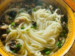 -正宗李家土鸡米线店