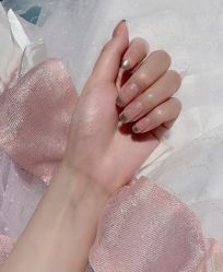 -阿噶西美甲美睫