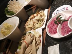 -井格重庆火锅(临平银泰城店)