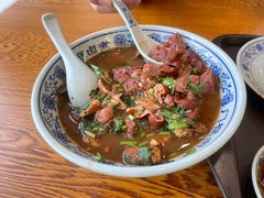 卤煮火烧-门框胡同百年卤煮(新街口店)