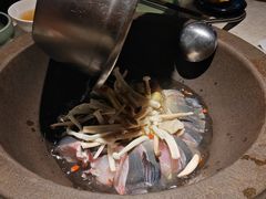 -鲜潭蒸汽石锅鱼(五道口购物中心店)
