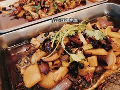 -沈姐万州烤鱼(沙坪坝七中店)