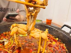 -鸿顺老铁锅美蛙鱼府(解放碑店)