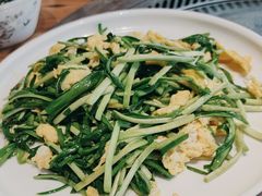-山河屯铁锅炖·非遗东北菜(南山店)