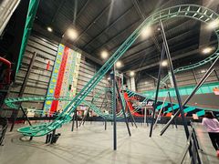 -极限PLAY运动娱乐新世界·团建派对潮玩休闲馆·室内蹦极高空游乐园