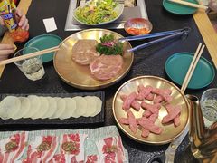 -臻牛烤肉