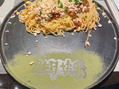 -江上荟·创意中国菜(绿地缤纷城店)