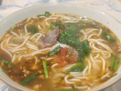 -粉八·云南米线·建水烧烤(常熟路店)