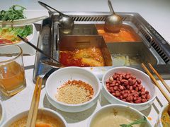 -海底捞火锅(银泰中心店)