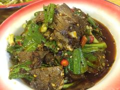 大香菜拌牛肉-灶东家民间菜(回兴店)