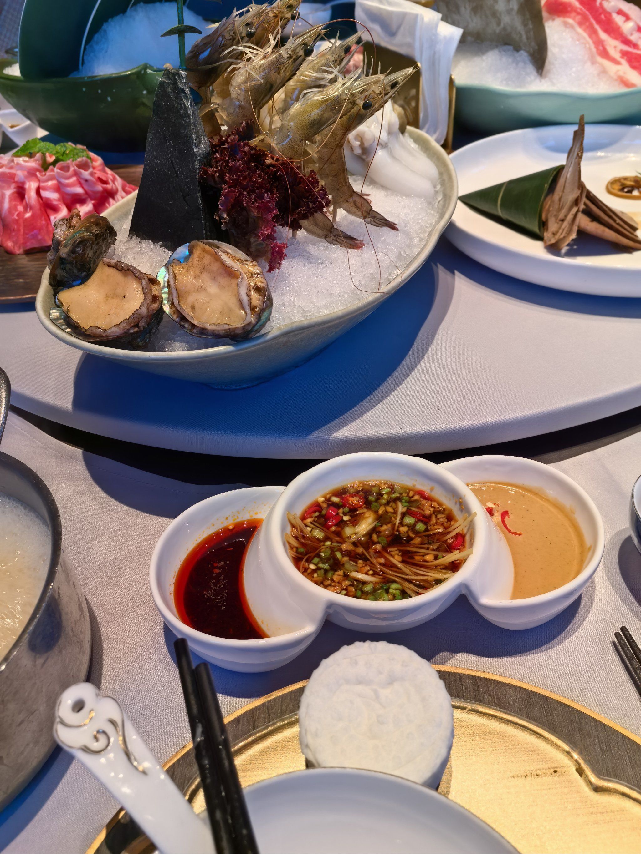 红鼎豆捞(汉街店)