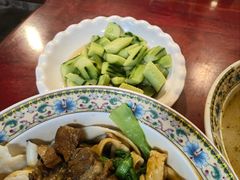 -金杨拉面王小吃面馆·牛三宝面·红烧牛肉粉