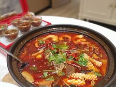 -品海楼·大连海胆锅贴馆(东港店)