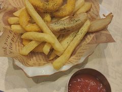 -安德烈俄式西餐厅(中央大街店)