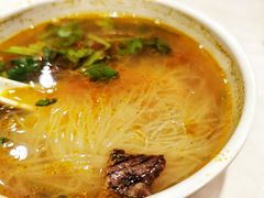咖喱牛肉粉丝汤-东泰祥生煎馆(重庆北路店)