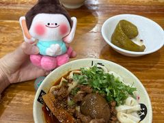 -任记七中刀削面(总店)