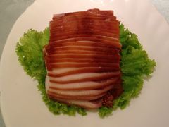 -品悦酒店(三林古镇店)
