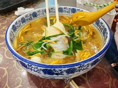 -火烧房子菊花米线(兴盛路店)