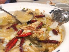 -渔语鱼酸菜鱼新川菜(来福士店)