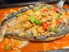 -里岛烤鱼(东港凯虹广场店)