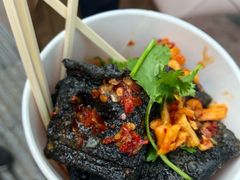 -黑色经典臭豆腐·湖南特产(坡子街店)