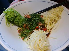 -有红鸡毛店·川菜(建设路店)