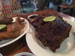 烤猪排-Warung Nia Balinese Food & Pork Ribs