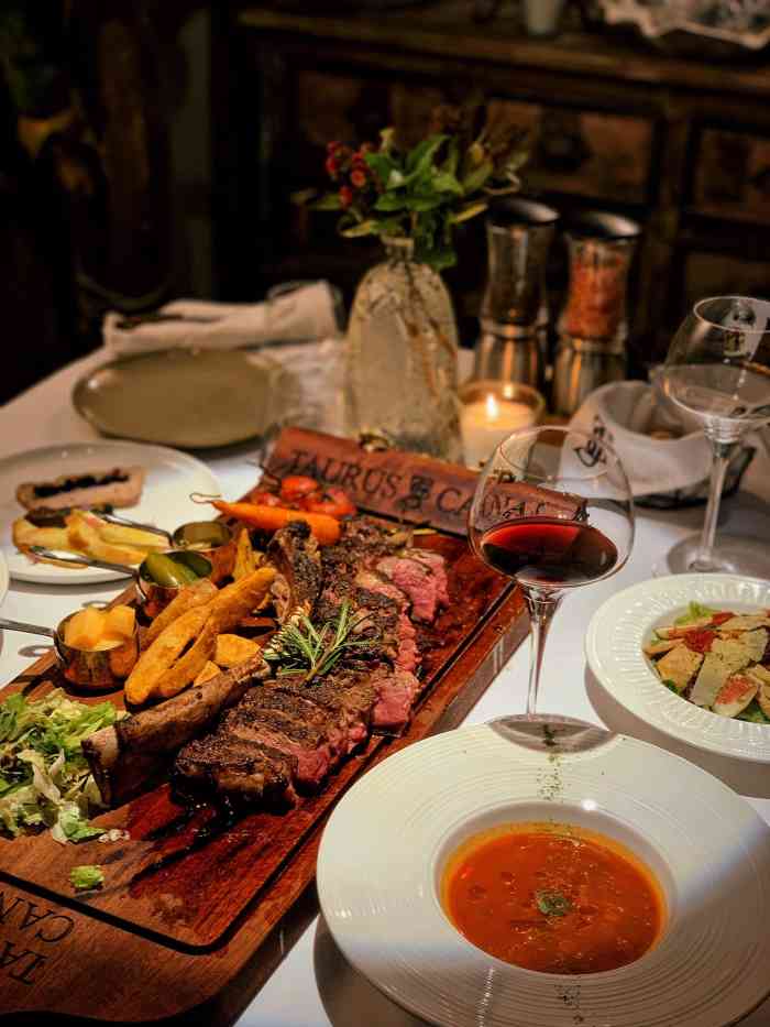 taurus canal托瑞斯-"圣诞节只约到了4点半的位,当天2小时翻台.