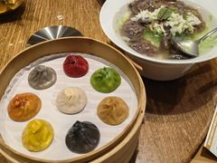 -乐忻皇朝(上海中心大厦店)