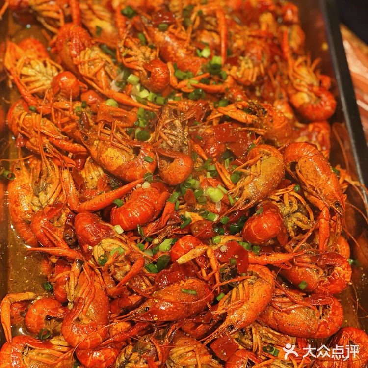 缘起于一锅羊蝎子,一盆小龙虾喜爱的餐厅
