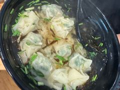 -真真鲜馄饨店(启蒙路店)