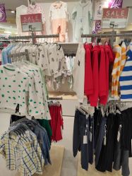 -爱婴室(上海爱琴海购物中心店)