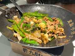 -费大厨辣椒炒肉(高铁吾悦广场店)