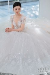 -艾米丽婚纱礼服