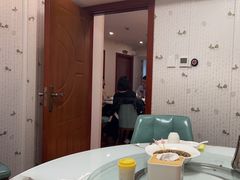 -潮人姐妹轩(海宁路店)