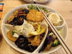 -素满香·全民食养自助(长宁龙之梦店)