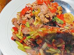 -湘阁里辣(沙井华润万家店)