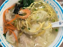 鲜肉馄饨-长人馄饨铺(解放街店)