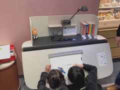 -康朴乐儿童学习桌椅(蓝色港湾店)