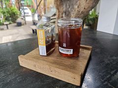 -Roast8ry Coffee Lab