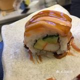 一个人去吃就可以坐楼下，听老板说说话