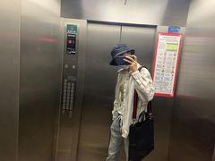 -Gucci(青岛海信广场店)