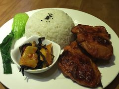双煎鸡排饭-蜜蜂家的红茶馆(华府店)
