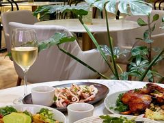 -théATRE茶聚场·餐厅(环球金融中心店)